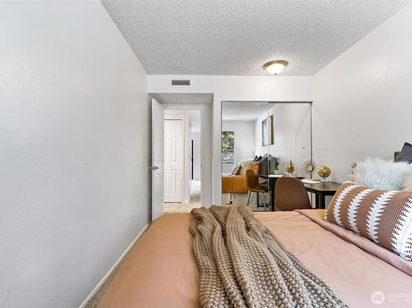 12611 NE 145th Place H81, Kirkland WA 98034