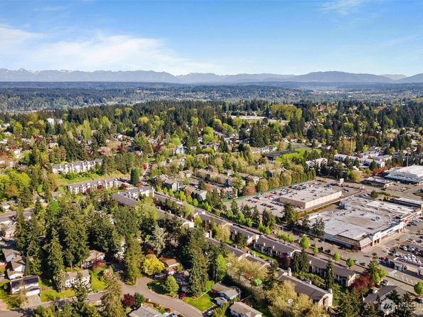 12611 NE 145th Place H81, Kirkland WA 98034