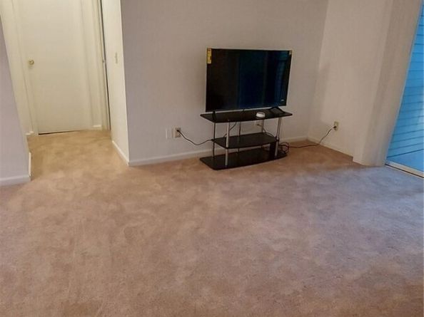 14665 NE 34th Street B22, Bellevue WA 98007