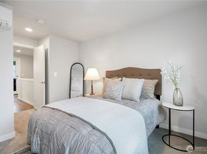 1806 NW 85th Street, Seattle WA 98117