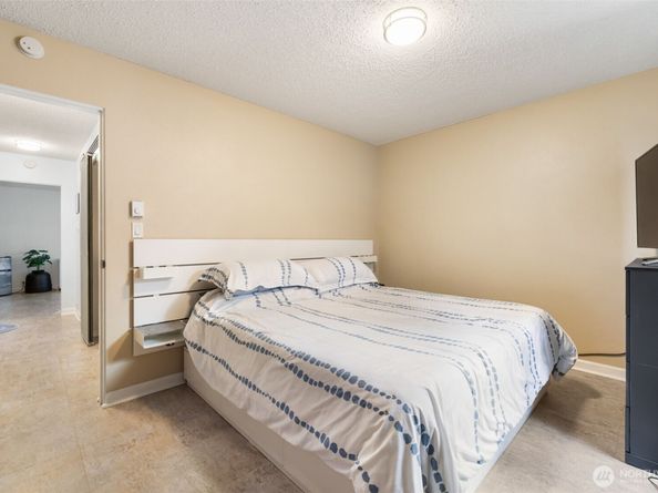 3121 Sahali Drive NE, Bremerton WA 98310