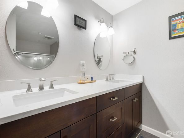 3121 Sahali Drive NE, Bremerton WA 98310
