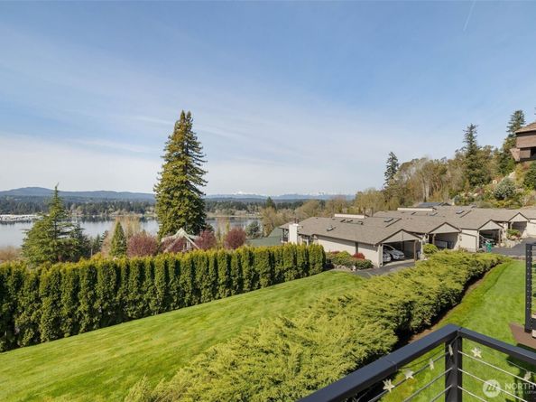 3121 Sahali Drive NE, Bremerton WA 98310