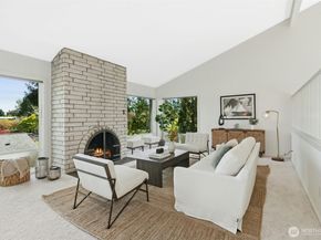 9376 Mercerwood Drive, Mercer Island WA 98040