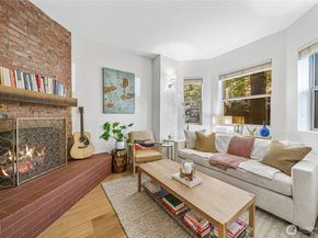 125 Warren Avenue N M, Seattle WA 98109