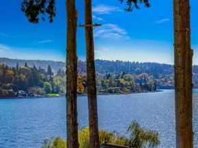 8329 NE Juanita Drive, Kirkland WA 98034