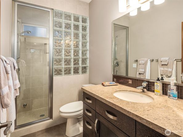 1503 Debrelon Lane, Mukilteo WA 98275
