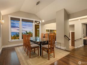 1503 Debrelon Lane, Mukilteo WA 98275