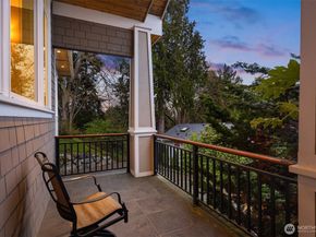 1503 Debrelon Lane, Mukilteo WA 98275