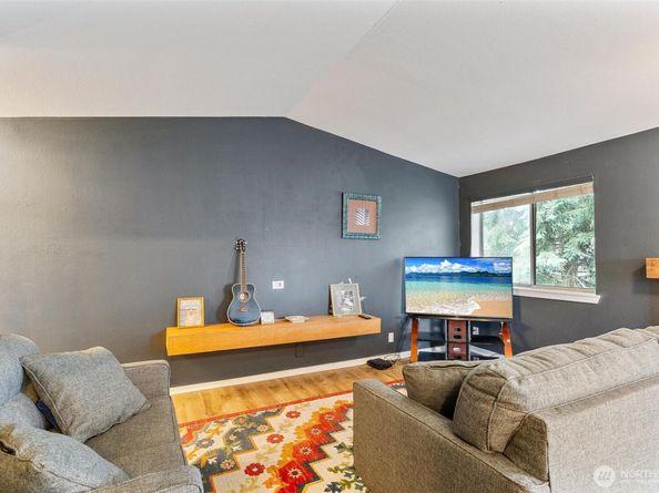 15415 35th Avenue W A306, Lynnwood WA 98087