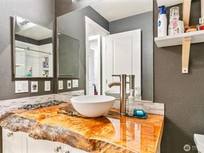 15415 35th Avenue W A306, Lynnwood WA 98087