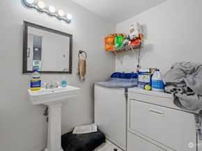 2118 160th Place SW, Lynnwood WA 98087