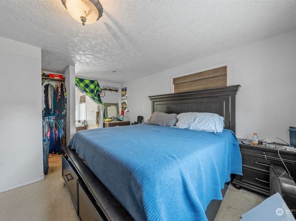 2118 160th Place SW, Lynnwood WA 98087