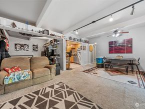 2118 160th Place SW, Lynnwood WA 98087