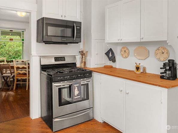 18913 Vashon Hwy SW, Vashon WA 98070