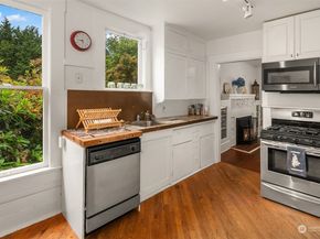 18913 Vashon Hwy SW, Vashon WA 98070