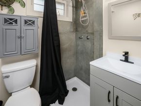 18913 Vashon Hwy SW, Vashon WA 98070