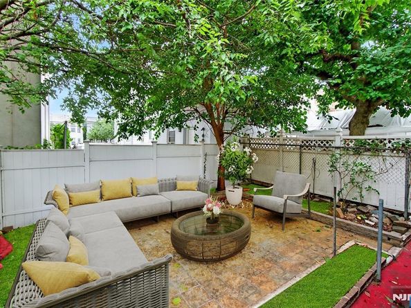 209 50th Street, West New York NJ 07093