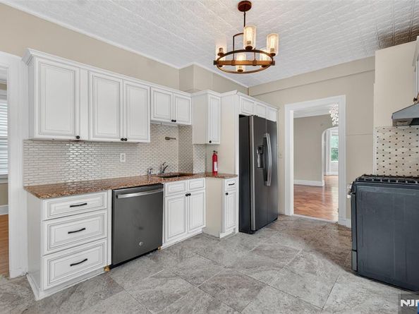 209 50th Street, West New York NJ 07093
