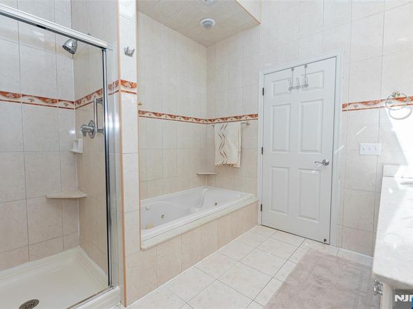 499 Morse Avenue, Ridgefield NJ 07657