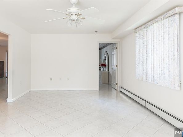 499 Morse Avenue, Ridgefield NJ 07657