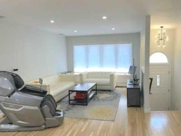 18 Short Street, Fort Lee NJ 07024