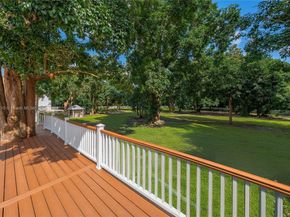 5750 James B Pirtle Ave, Southwest Ranches FL 33330