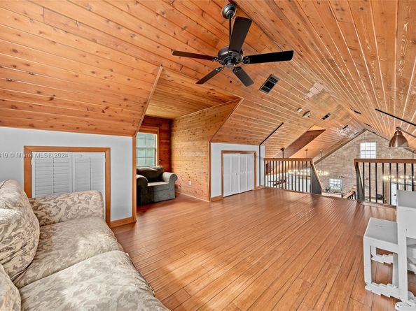 5750 James B Pirtle Ave, Southwest Ranches FL 33330