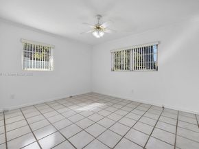 11111 SW 78th Ct, Pinecrest FL 33156