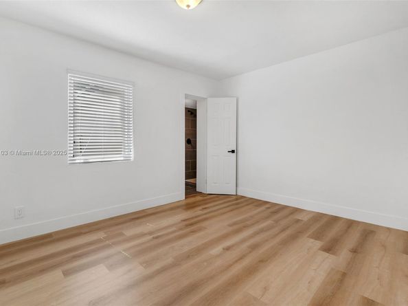 130 NE 169 Ter, North Miami Beach FL 33162