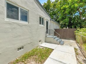 130 NE 169 Ter, North Miami Beach FL 33162