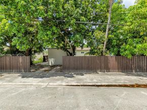 130 NE 169 Ter, North Miami Beach FL 33162
