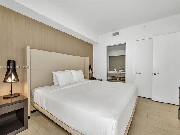 4010 S Ocean Dr T3706, Hollywood FL 33019