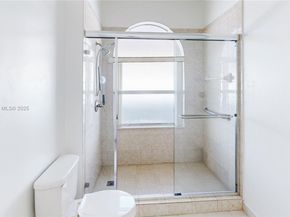 1640 NE 37th Ave, Homestead FL 33033