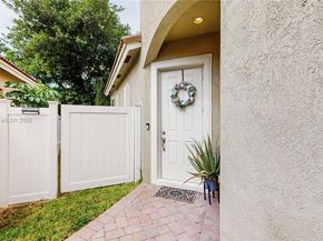 1640 NE 37th Ave, Homestead FL 33033