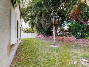 1640 NE 37th Ave, Homestead FL 33033