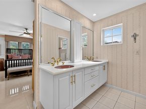 7521 SW 165th Ter, Palmetto Bay FL 33157