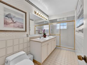 7521 SW 165th Ter, Palmetto Bay FL 33157