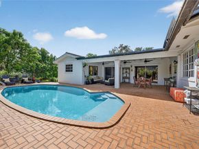 7521 SW 165th Ter, Palmetto Bay FL 33157