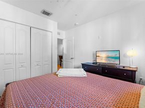 21007 NW 14th Pl 751, Miami Gardens FL 33169