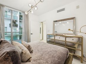 6000 Collins Ave 304, Miami Beach FL 33140
