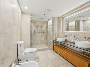 6000 Collins Ave 304, Miami Beach FL 33140