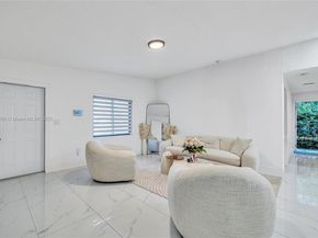 13550 NW 5th Ave, North Miami FL 33168