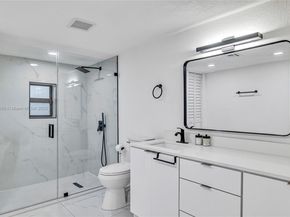 13550 NW 5th Ave, North Miami FL 33168