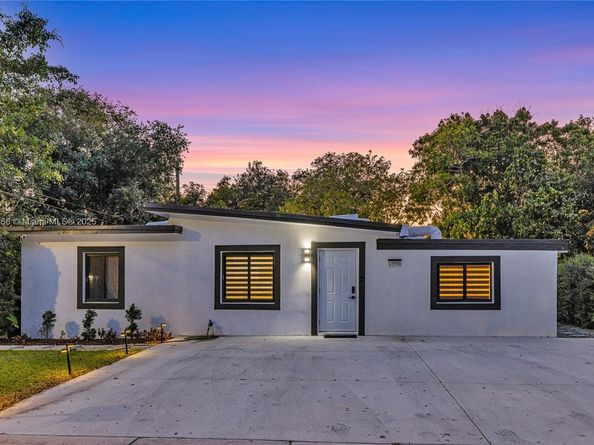 13550 NW 5th Ave, North Miami FL 33168