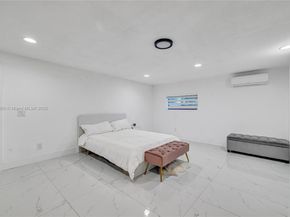 13550 NW 5th Ave, North Miami FL 33168