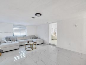 13550 NW 5th Ave, North Miami FL 33168