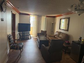 7125 Bay Dr 201, Miami Beach FL 33141