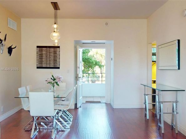 500 Three Islands Blvd L 25, Hallandale Beach FL 33009