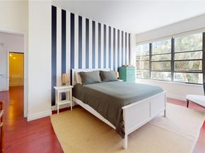 500 Three Islands Blvd L 25, Hallandale Beach FL 33009